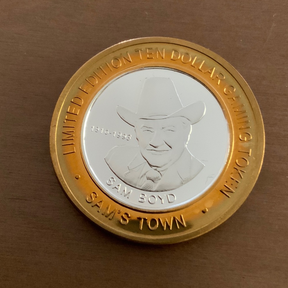 Limited Edition Sam's Town Ten Dollar Gaming Token